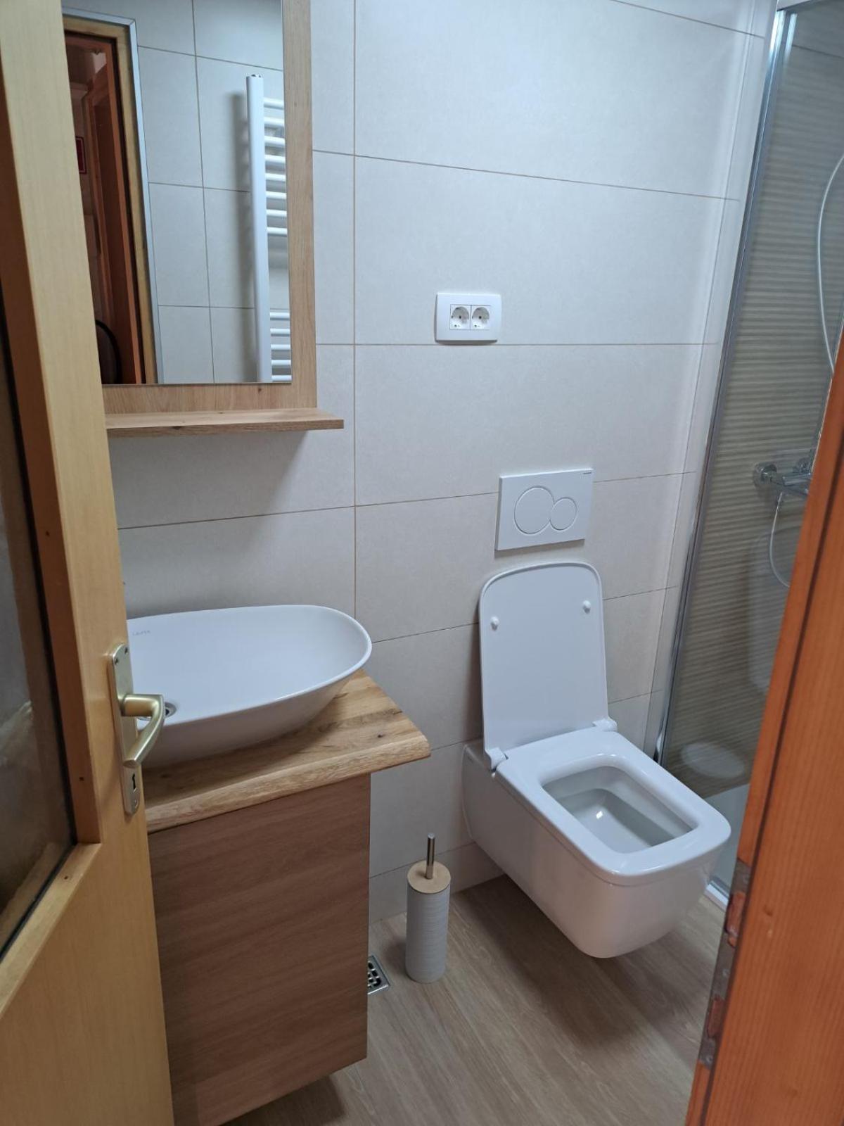 Vacation House Jurcek Radovljica Extérieur photo